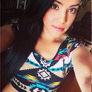 Meet your Posher, Cristal